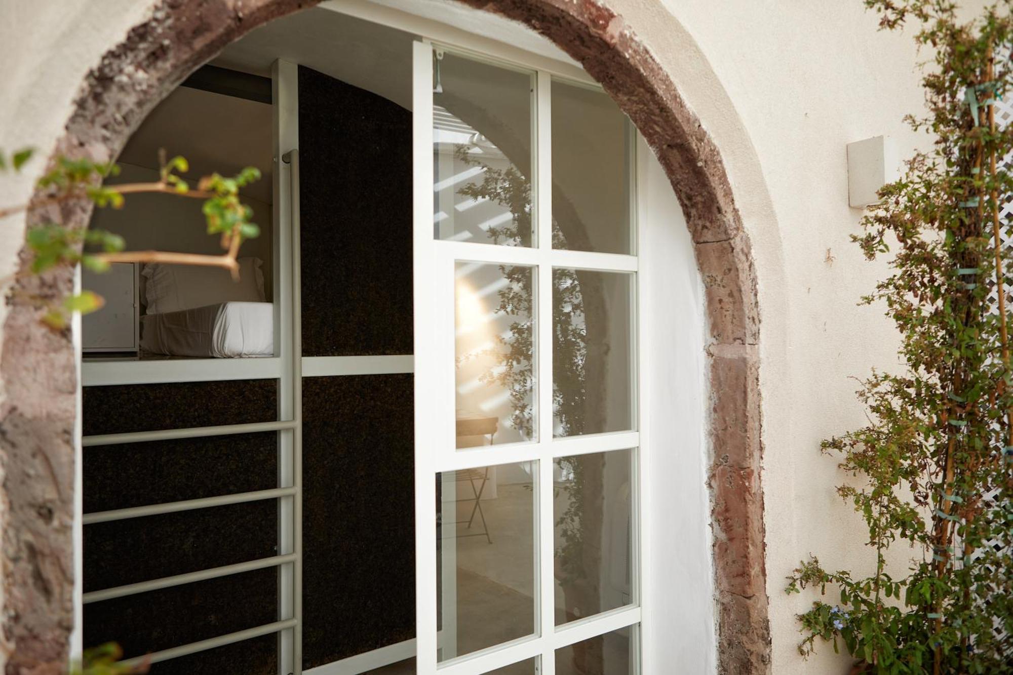 Hostel 16 Oia 外观 照片