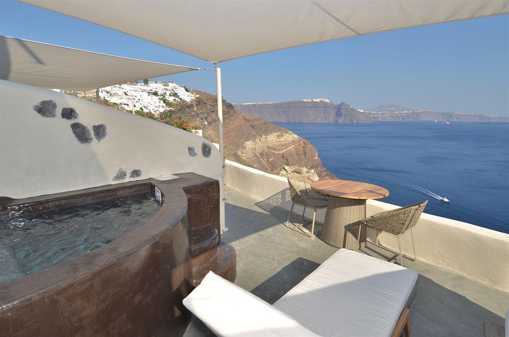 Hostel 16 Oia 外观 照片